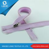 China Waterproof Plastic Zippers with Special Teeth and Slider