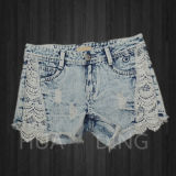 New Fashion Design Ladie's Short Jeans with Lace (HDLJ0052)