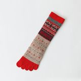 Retro Patten Jacquard Toe Dress Socks