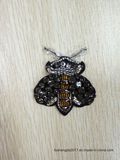 Garment Accessory Handmade Embroidery Glass and Rhinestone Bee Patch