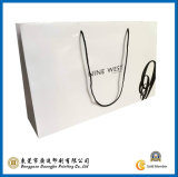 Popular White Paper Shopping Bag Garment Packaging Bag (GJ-Bag016)