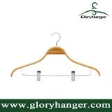 Fsc Hanger Facory Wholesale Laminated Wood/Bamboo Clothes Hanger with Metal Pant Clips for Man Shirt Display