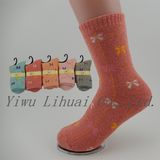 Fashion Bowknot Pattern Women's Full Terry Crew Warm Winter Socks