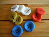 Best Quality Best Price Garment Clothing Resin Button