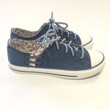 Best Sell Casual and Comfortable Canvas Shoes Many Colors