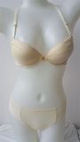 2016 Hot Selling Ruffles Style Lingerie Bra Set with Novel Back Design (CS26116)