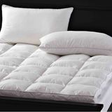 100%Polyester Material Hotel Down Pad (DPH6195)