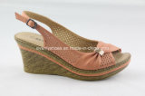 Fashion and Popular Women Wedge Sandal with Breathable Upper
