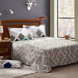 Made in China Cheap Bedroom Bed Top Bed Sheet
