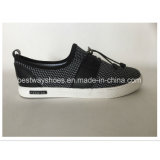 Casual Shoes for Men with Mesh Fabric and PU Leather Upper