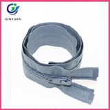 High Quality Nylon Zipper Standard with Normal Tape