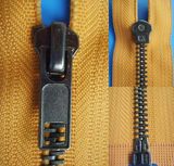 Anti Nickel Auto Lock Open End Zipper