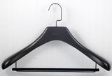 Special Head and Gold Hook Black Wood Hanger with Logo Classical Wooden Shirts/Pants Hangers