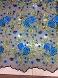 2017 European and American Style Embroidery Lace Fabric for Lady's Garment
