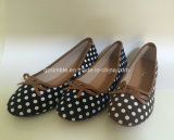 Canvas ladies ballet flat shoes with white dot printing