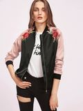 2017 Symmetric Embroidery Patch Contrast Raglan Sleeve Women Satin Bomber Jacket