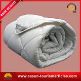 High Quality Airline Microfiber Quilt for Fisrt Class (ES3051603AMA)