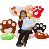 Cute Bear Paw Cushion OEM Seat Cushion 100% Cotton Cushion Bear Pillow