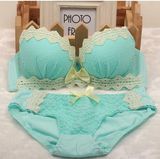 Wholesale Lace Bra and Panty Sexy Lingerie (CS31291)