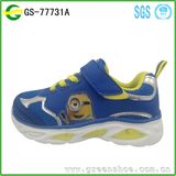 2017 Cartoon Children Shoes Boy Kids Light up Shoes LED