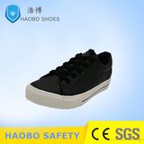 Low Cut Adult Classical Vulcanized Leisure Canvas Shoes for Men