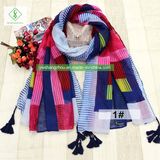 Hot Printed Encrypt Viscose Scarf Fashion Lady Shawl with Tassel