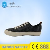 2018 Fashion Men Leisure Canvas Shoes with Vulcanized Rubber Outsole