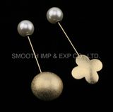 Fashion Gold Pearl Brooches and Safety Pins Lapel Shawl Long