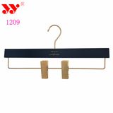 Brand Trouser Display Custom Adjustable Plastic Pants Hanger with Gold Metal Clips