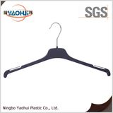 Fashion Plastic Hanger with Metal Hook for Display (35)