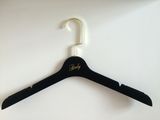 Gold Hook Flocking Plastic Hanger for Dress