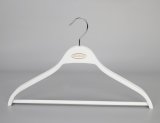 Hot Sell White Plastic Hangers with Bar for Clothes/Suit/Coat