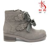 Women Metal Buckle Velvet Bowknot Flat Sole Work Martin Ankle Boots (AB638)