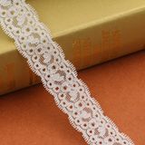 2.8cm White Color Popular Design Scalloped Floral Rigid Lace for Garment