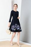 The New Style of Stylish Pure Color Waist-High Pendulum Heavy Industrial Embroidery Dress