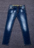 Men Comfortable Straight Cut Slim Fit Denim Jeans