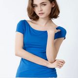 V-Neck Slim Fit Blank T-Shirt Supplier in China