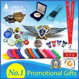 Custom Wholesale Fashion Business Promotion Novelties Christmas/Wedding/Birthday/PVC/Keychain/Plastic/Tourist/Metal Badge Souvenir Gift for Promotional Item Set