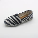 Comfortable Women's Canvas Flat Shoes with Classical Style