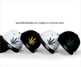 Custom Cotton Flat Peak 6 Panel 3D Embroidery Snapback Cap