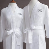 Embroidery Logo Cotton Light Weight Hotel White Waffle Bathrobe/SPA Robes
