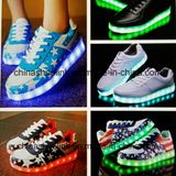 Fashion Women Running Skateboard Leisure Shoe with LED Light