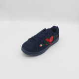 Injection Canvas Shoes with Embroideied Red Flower and Green Leaf for Unisex