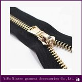 Nylon Zipper with Metal Zipper Puller Slider for Bag