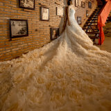 High-End Flowers 2.6 Meter Long Train Bridal Wedding Dress