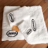 Quality Bath Towel Made of Absorbent 100% Egyptian Cotton