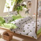 Cheap Polyester Fabric Bedding with Pillow and Quilts Cover