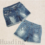 Fashion Design Ladies Shorts Jeans with Nail Beads (HDLJ0021)