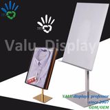 Polish Finish Table Metal Garment Rack for Shop Display