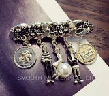 Fashion Wholesale Custom Charm Brooch Tassels Shawl Lapel Pin